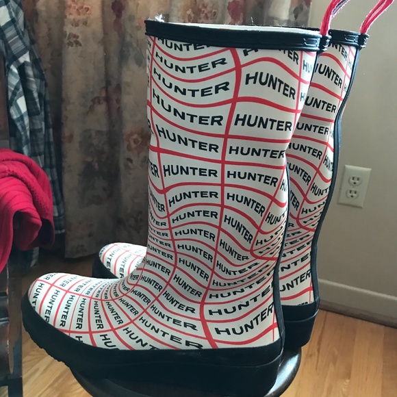 Tall Hunter Boots  - Size 10 excellent condition - Picture 8 of 16